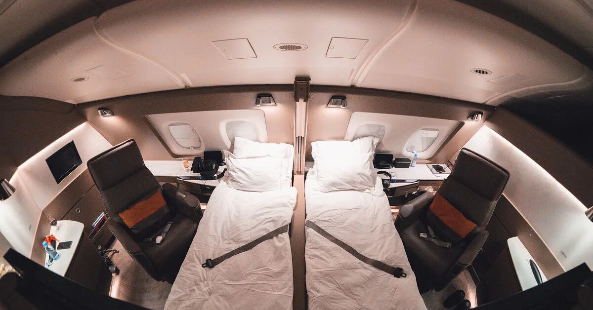 My First First Class Plane Ride Inside the World’s Most Extraordinary First-Class Flight Experience ...